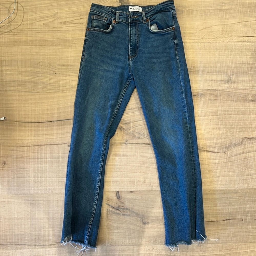 Zara jeans size 4 ankle
